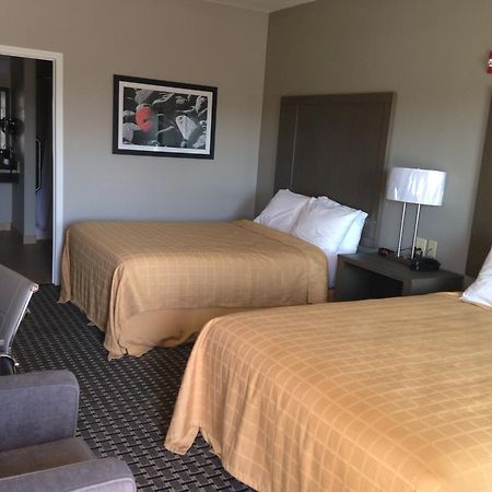 Scottish Inn & Suites Cotulla, Tx Екстер'єр фото